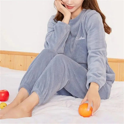 Women Velvet Pajama Set Fleecing Warm Loose Top And Elastic Waist Pants Casual Warm Woolen Suit Women 2024 Winter Men Sleepwear