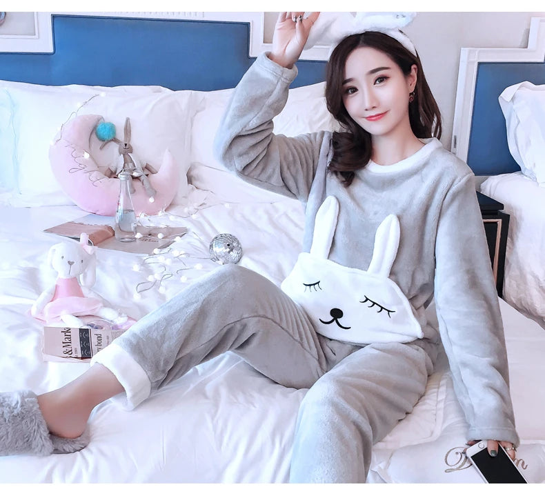 Fleece Thick Warm Women's Pajamas Set Winter Sleepwear Casual Solid Top and Plaid Pants Soft Pijamas Set for Women Home Suit